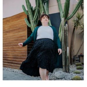 elastic waist high-low easy breezy skirt with polka dots